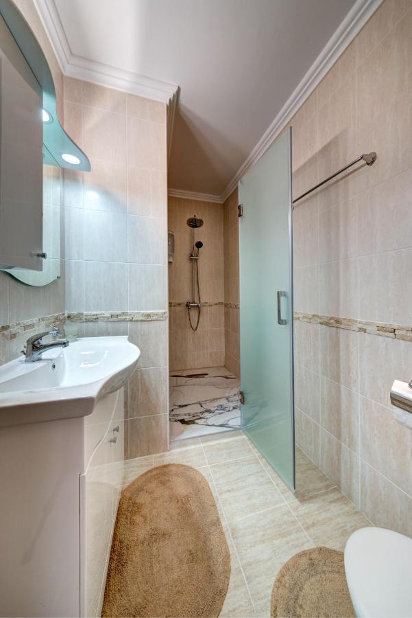 Luxe Apartment Olymp In สวิติ วลัส ภายนอก รูปภาพ